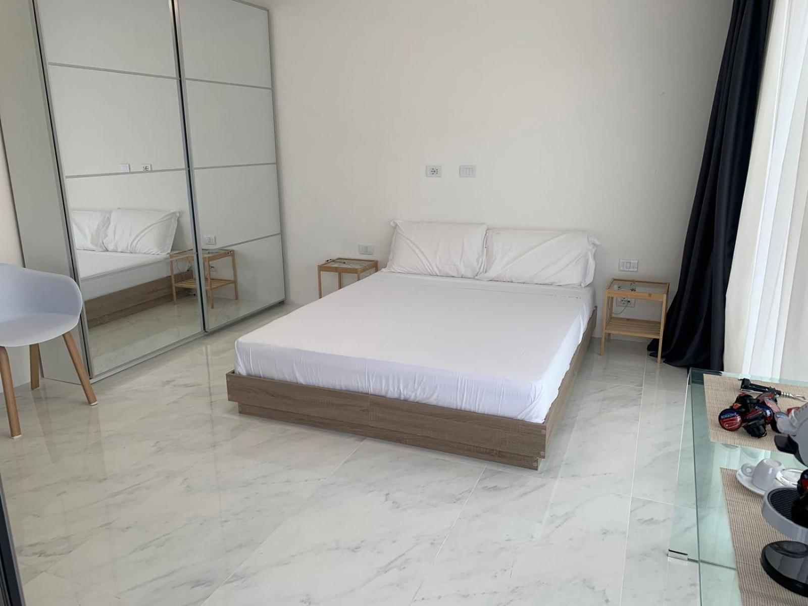 Smart Luxury Suites & Apartments Orosei Room photo